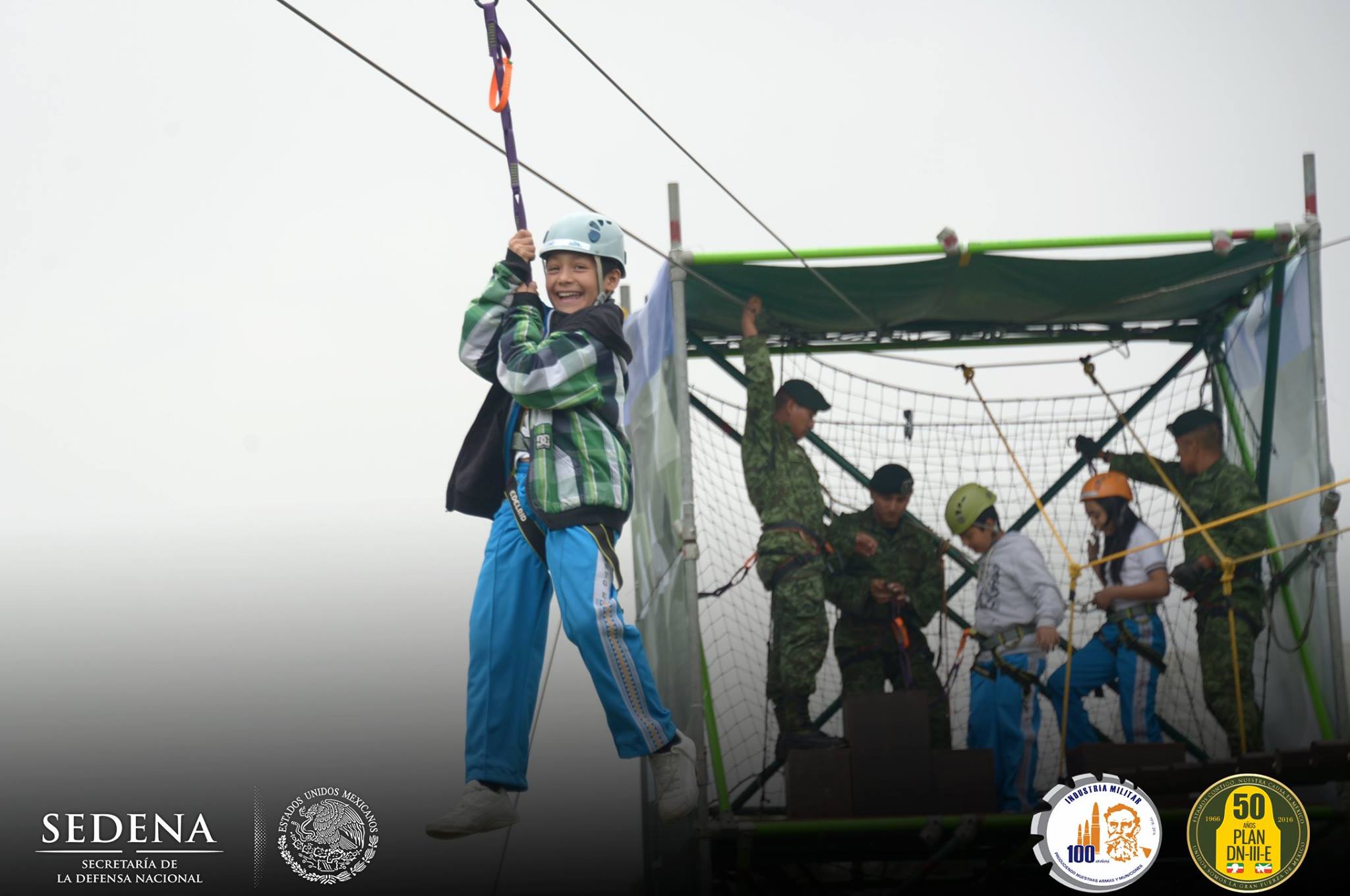 renta de muros de escalada instalacion de tirolesas